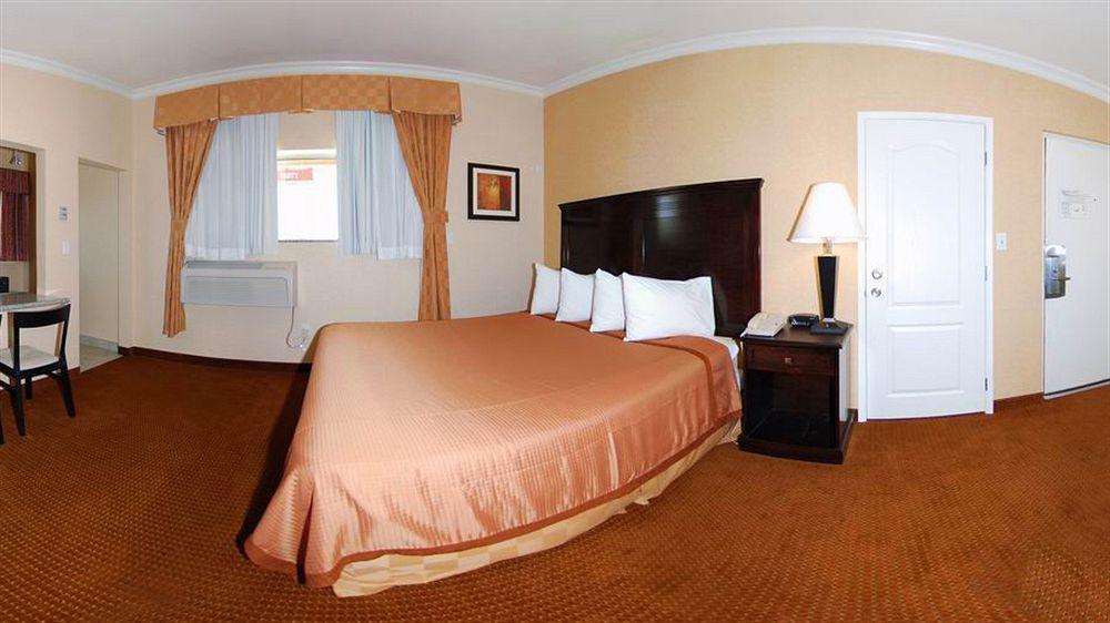 Pasadena Rose & Crown Hotel Εξωτερικό φωτογραφία