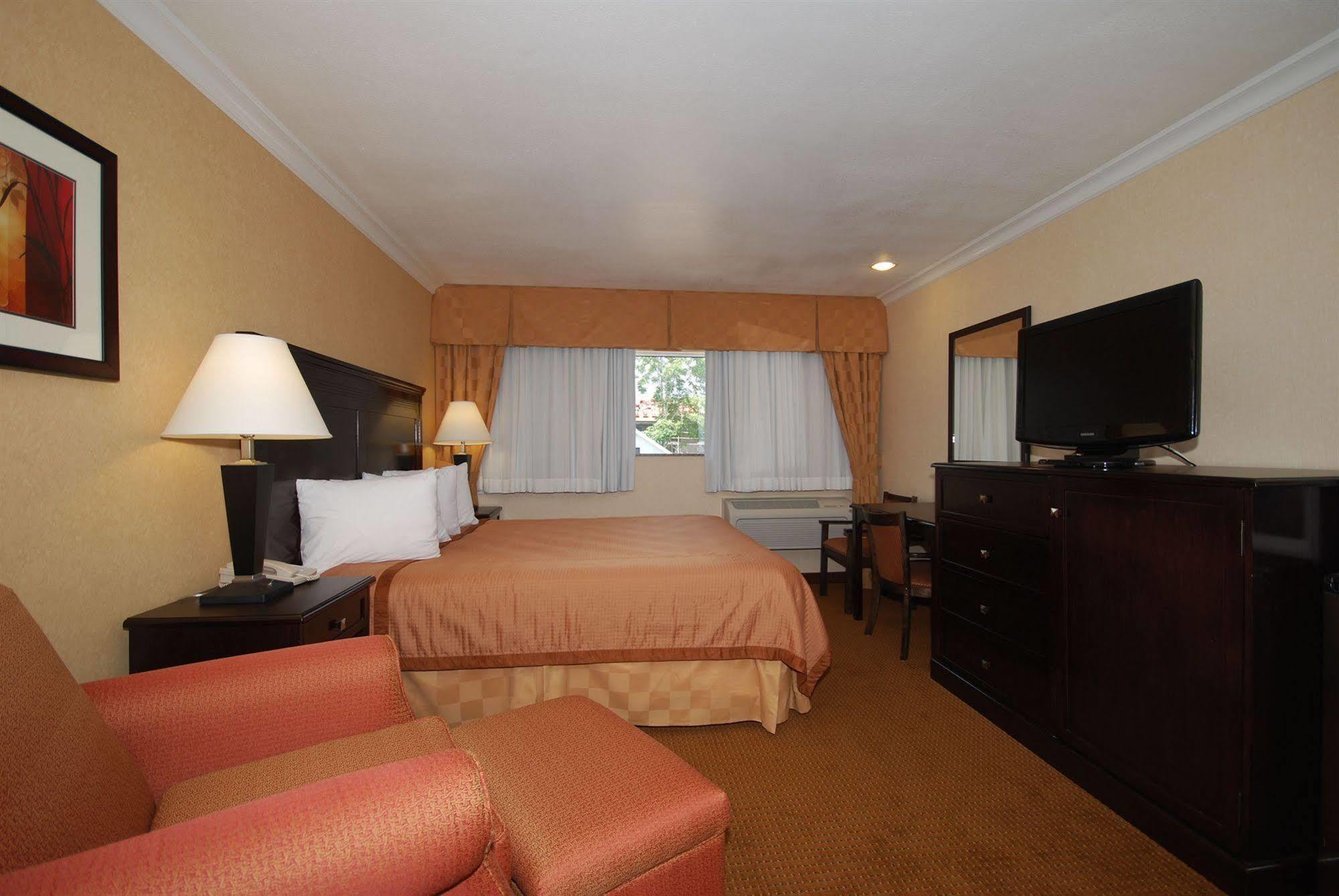 Pasadena Rose & Crown Hotel Εξωτερικό φωτογραφία